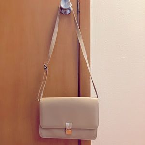 Cream colored bag